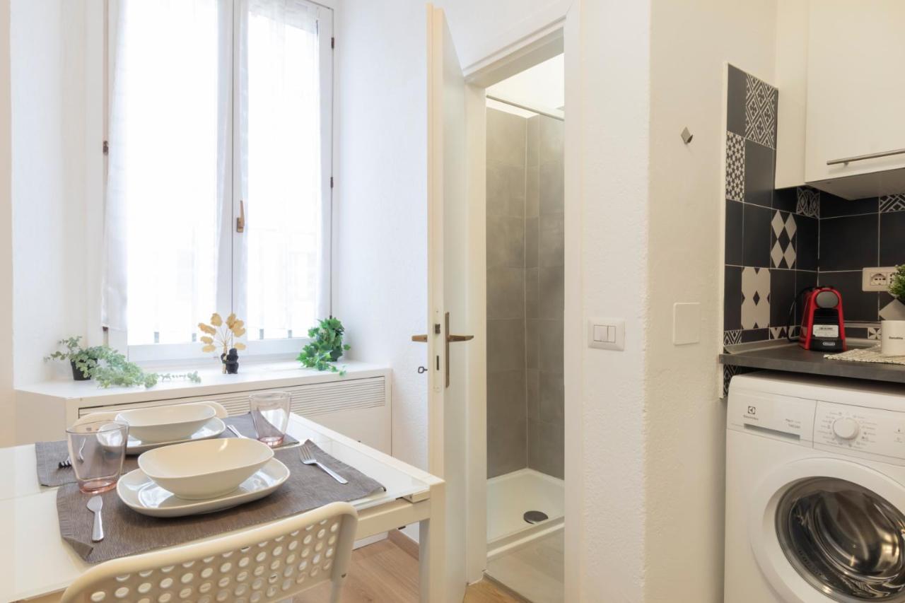 I Host Apartment - Alessi 10 Milan Exterior photo